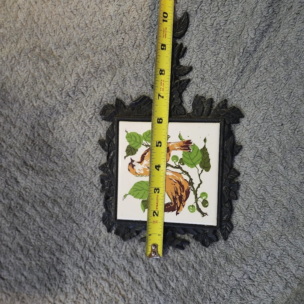 vintage trivet, produced by Holt Howard or FM Japan, ceramic